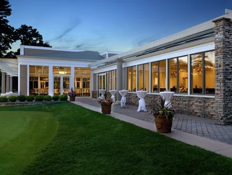 Stonebridge Country Club Wedding DJ Guide: Entertainment Tips for an Unforgettable Smithtown Reception